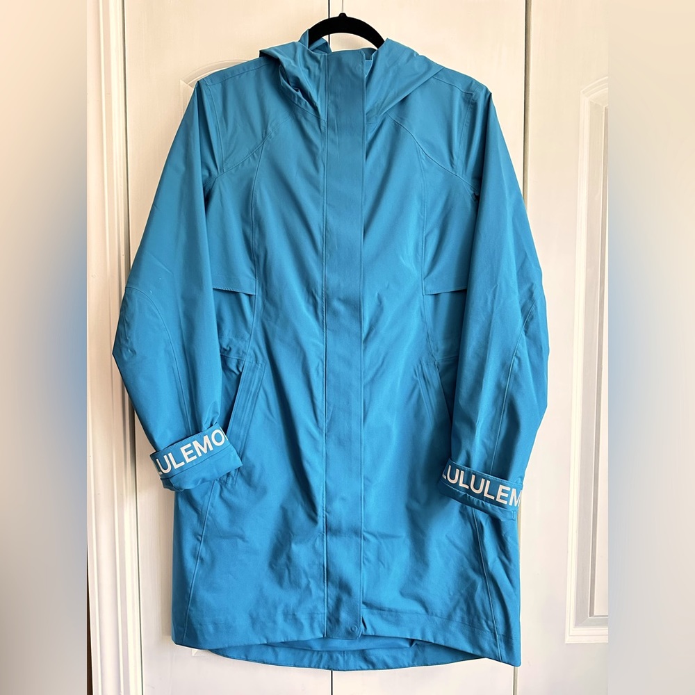 Lululemon Rain Rebel Jacket